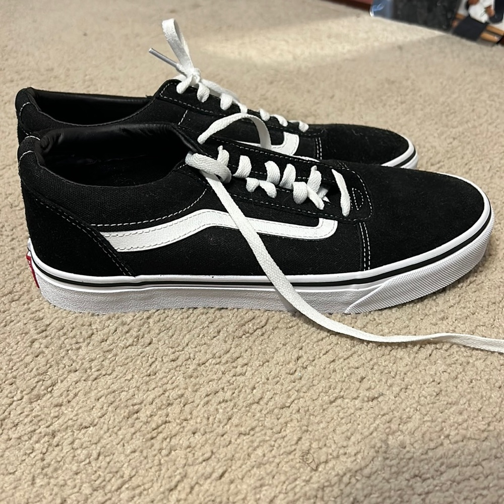 Black vans